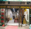 (转让) 转让临街商铺，盈利经营中中餐馆，也可空档转让