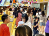(转让) 杨家坪轻轨站美食街餐饮低价转让，客流量巨大，轻轨站出入口。