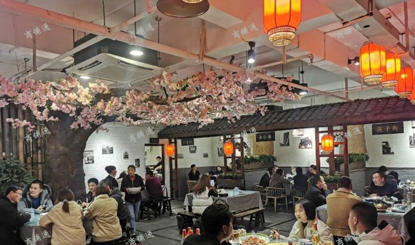 (转让) 四合院，方正！南坪海德酒店附近临街门面