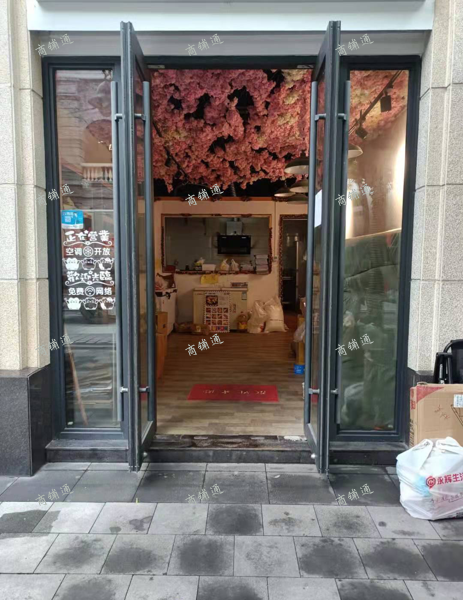 (转让) 解放碑外卖店转让出租设备齐全