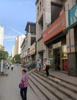 (转让) 搬迁到其他地方，需要更大的场所