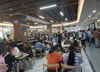 (转让) 大学食堂，2万人流档口位置相当好，人流量大。