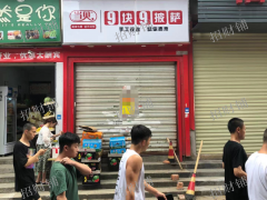 福泰隆超市负一楼5百平店面招租，可分租免租一个月