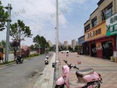 保利花园小区出入口沿街餐饮店转让，无行业限制