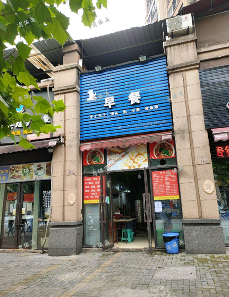 (转让) 好位置✔临街适合任何行业，超大外摆上下两层楼可住人转让费面议