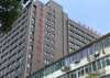 (转让) 附属医院正对面，旁边有地铁商场，后面酒吧一条逛