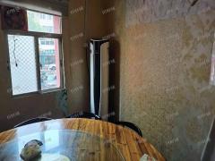 新建立新路临街十字路口餐馆转让，有5个包间