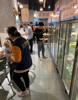(转让) 位于东麓国际大门口，位置优越