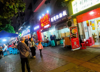 (转让) 转让八一临街门面，位置网红好吃一条街做餐饮的老板看过来！