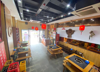(转让) （速）餐饮-十字路口招牌响亮停车方便（适合任何行业）