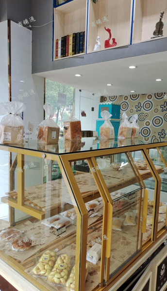 (转让) 丁字路口旺商铺，十多年老店走入夕阳行业只好转让