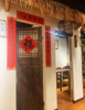 (转让) 位于地铁口，公交站临街门市，一楼茶楼，二楼足道，正常赢利中。