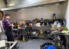 (转让) 店位置较好，外面也可以摆，门口可以停车，对面就是超市
