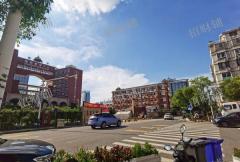 南昌五中对面小区沿街特色小吃店转让，客源稳定