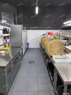 青山湖产业园旁餐馆转让，对面就是酒店客源稳定