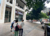 (转让) （速）大渡口香港城公交站拐角旺铺（适合任何行业）