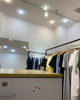 (转让) 服装店转让，接手即可经营 转让费包括货品