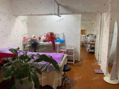 盛豪首港城小区美容店带会员一起转，设备齐全