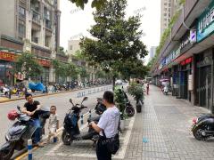 盛豪首港城小区美容店带会员一起转，设备齐全