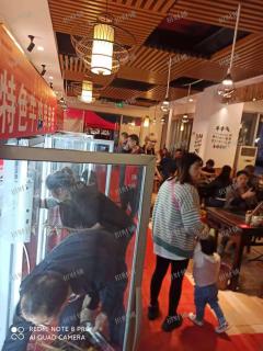 万象三路餐饮一条街火锅店转让，消费水平高可外摆
