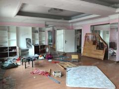 大学城旁奥体天虹商场3到4楼店铺招租，人流量大