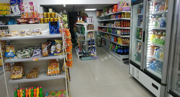 (转让) 店面通两个小区，发展前景好