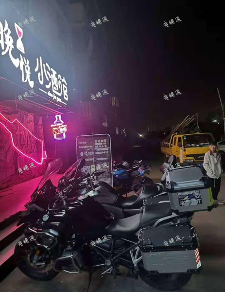 (转让) 学校旁边酒馆转让！！！地理位置优！学生回头客多！