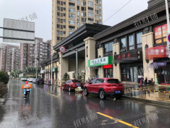 西湖联发公园前小区烟酒店转让，附近有工地客源稳定