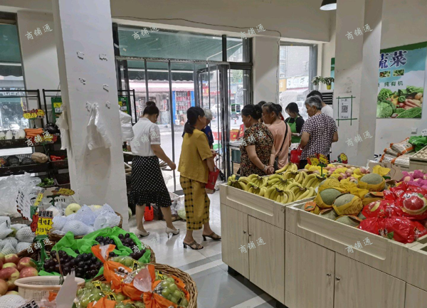(转让) 生意，店铺在小区里面靠近主干道