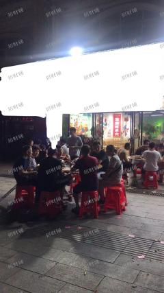 高新知名夜宵一条街品牌火锅整体打包一起转
