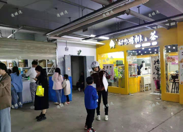 (转让) 转让红谷滩红角洲大型超市入口小吃店