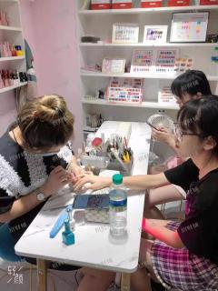 江西科技师范学院旁店铺转让，可空转人流量大