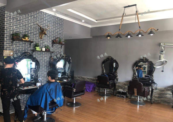 (转让) 店有11年美发店历史我接手过来做了六年，做厌了想换个地方……