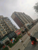 (转让) 地段好，带40平方地下室。有阁楼。吃住都行