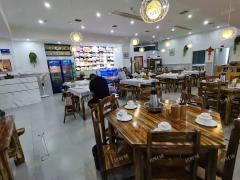 红谷滩梦立方广场二楼电梯口旁餐饮转让，大学围绕