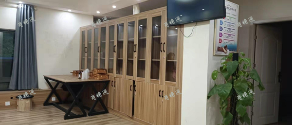 (转让) 艾灸馆在诚义路芳草小，中，学正对面人流密集周边多个成熟小区