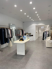 (出租) 营业中服装店转让，跟房东直签。