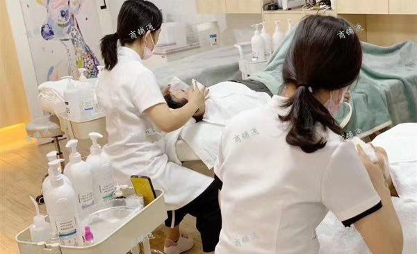 (转让) 环境优美美容工作室急转