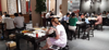 (转让) 饭店在青山湖大道与飞燕路口上，整栋转让房租便宜，已通天然气