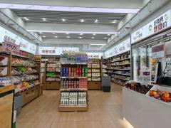 创新一路小区口零食店转让，临近地铁小区写字楼围绕