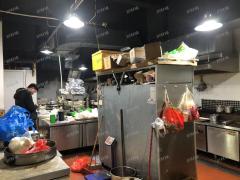 火车站旁餐饮店转让，对面就是海林大厦日营业额5千