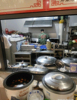 (转让) 六年老店，正对工厂，右手小区大门，