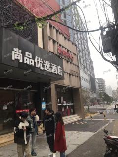 医院对面便利店，日营业额3千店面小区相通带快递