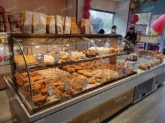 低价转让营业中蛋糕店