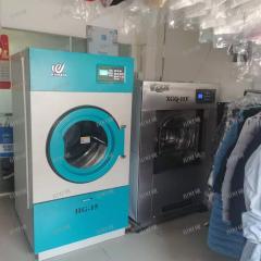 青山湖小区出入口十六年干洗店，带7百多会员