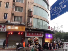 农贸市场门头第一家卤菜店，日营业额6千高峰1万