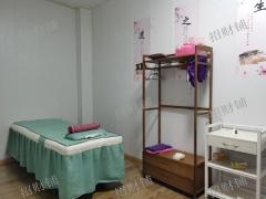 地铁口美容店，小区门口第一家店铺客源稳定消费高