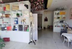 地铁口美容店，小区门口第一家店铺客源稳定消费高