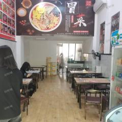 顺外路餐饮店转让，多年老店客源稳定人流大