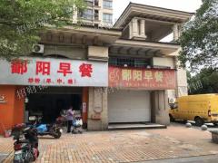 小区门口经营9年超市，日营业额6千大型工厂围绕